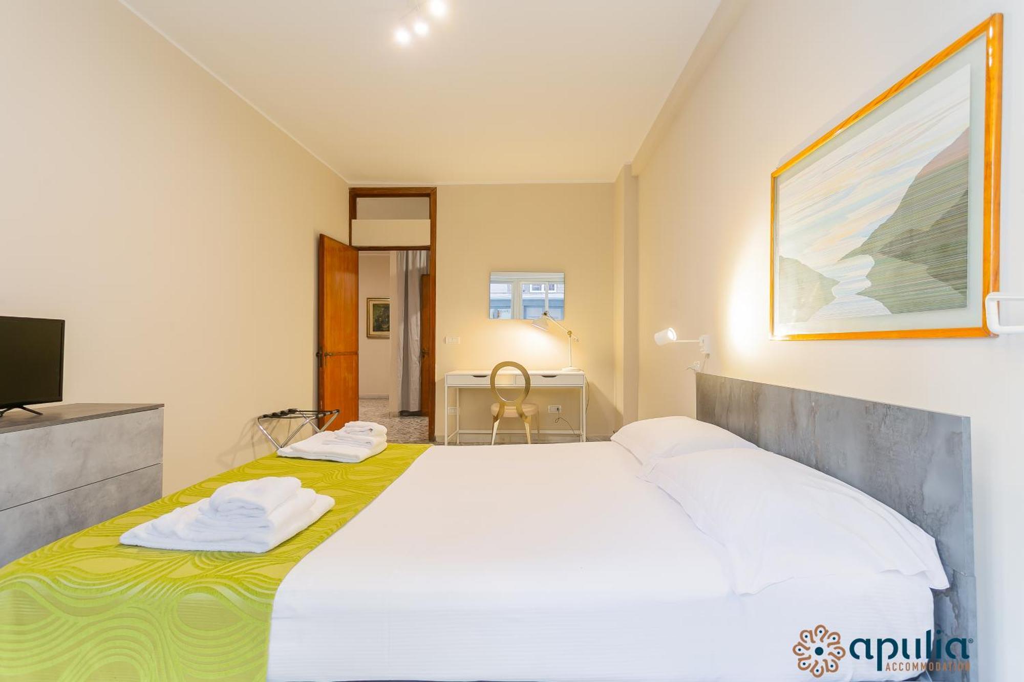 Piccinni Guesthouse By Apulia Accommodation Барі Екстер'єр фото