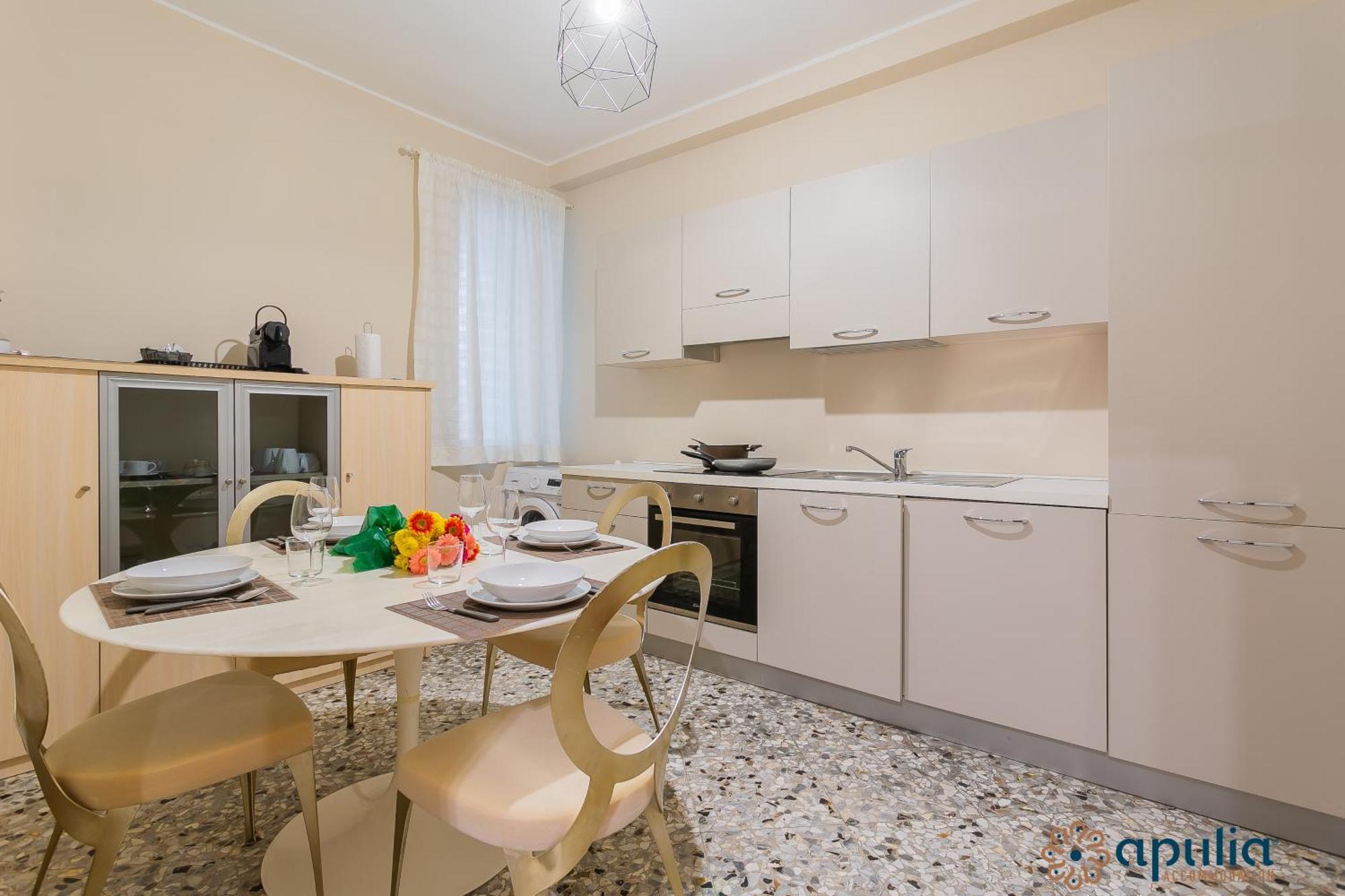 Piccinni Guesthouse By Apulia Accommodation Барі Екстер'єр фото
