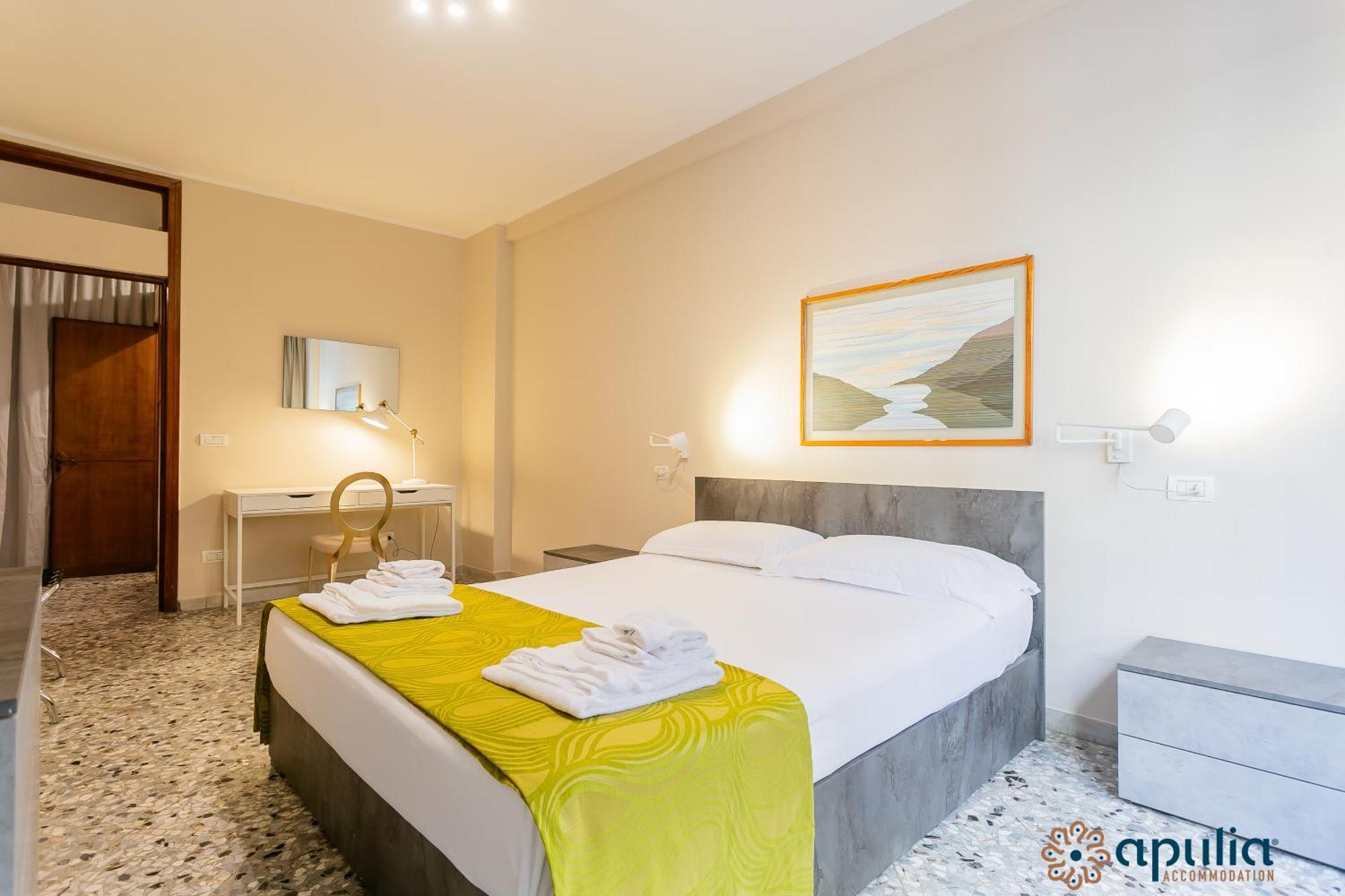 Piccinni Guesthouse By Apulia Accommodation Барі Екстер'єр фото